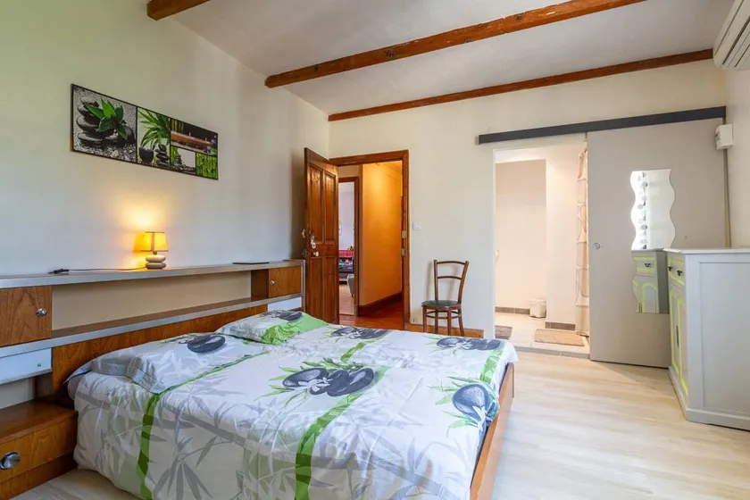 Pleasant holiday home with garden & terrace - Image 1