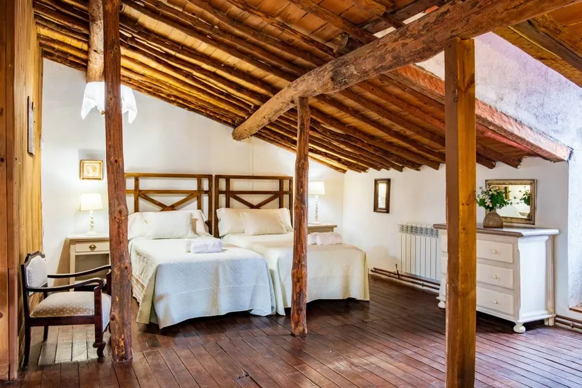 Country House 'Casa Obdulia' with Private Terrace and Wi-Fi - Image 1
