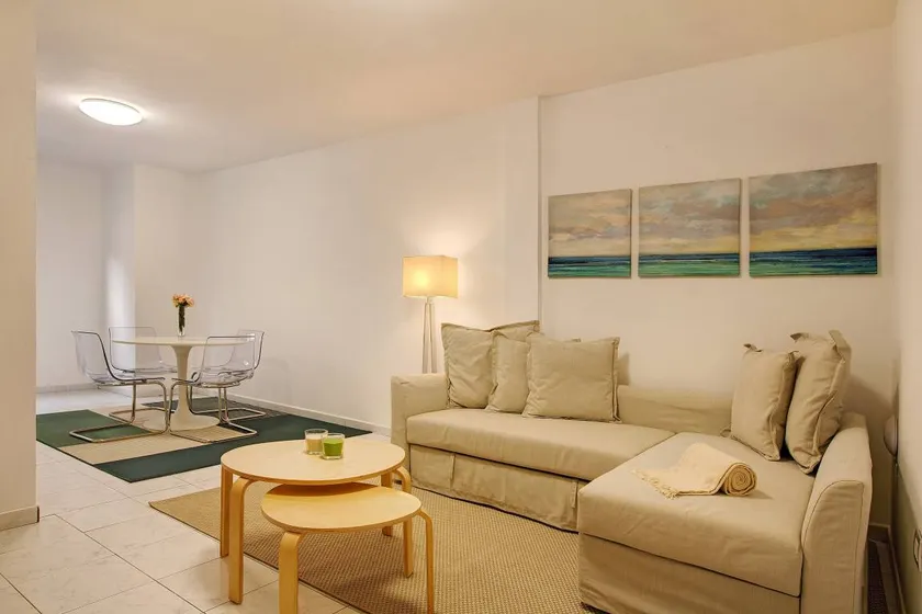 Voll ausgestattete Ferienwohnung | Ideal für Homeoffice - Image 1