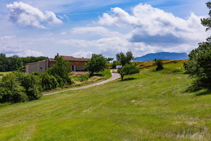 Meravigliosa casa adatta alle famiglie con griglia e giardino | Vista sulla montagna | Sono ammessi animali domestici - Image 1