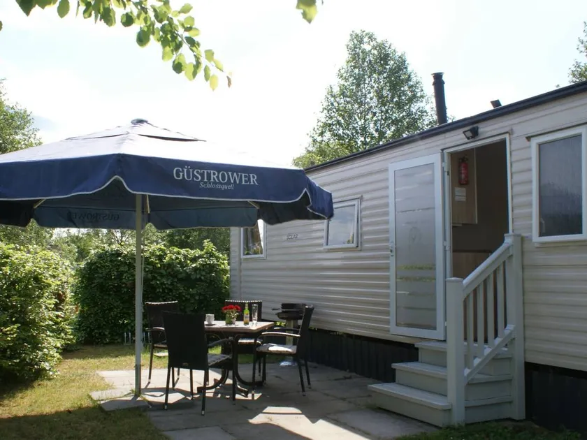 Casa mobile con terrazza e griglia - Image 1
