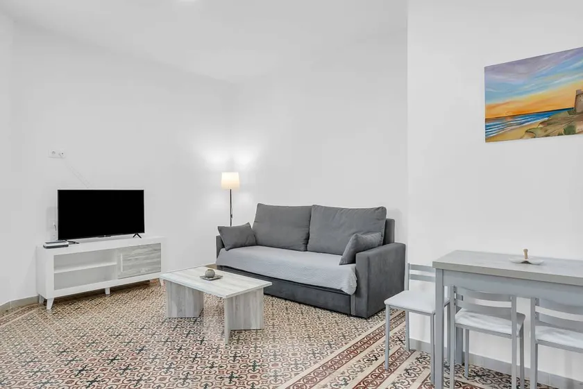 Appartement avec internet haut débit | Vue ville - Image 1
