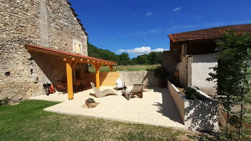 Gîte con terrazza, giardino e griglia - Image 1
