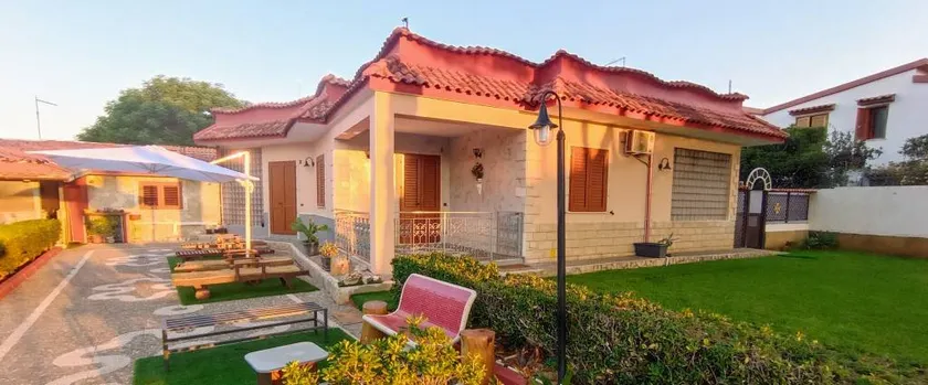 Appartement avec terrasse, barbecue et jardin | Vue jardin - Image 1