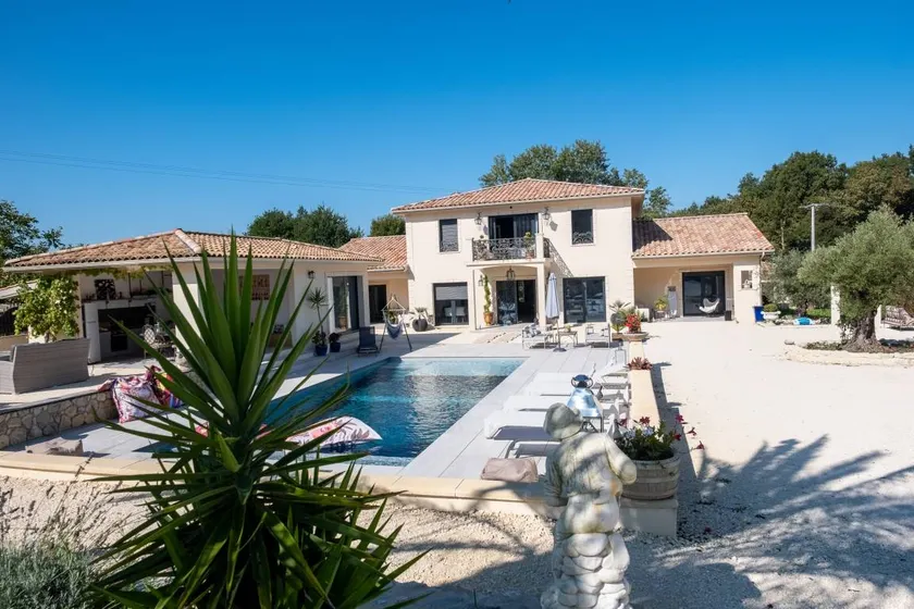 Meravigliosa casa con griglia, giardino e piscina | Vista sul giardino | Vicino alla spiaggia - Image 1
