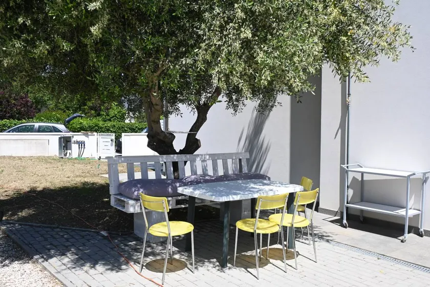 Flat with 4 bedrooms for 10 persons - Image 1
