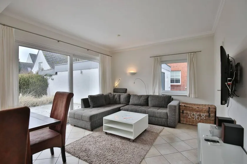 Fully equipped holiday home with garden & terrace | Close to the beach - Image 1