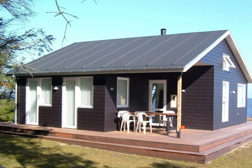 Fully equipped house with terrace & barbecue - Image 1