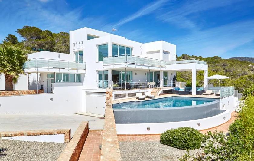 Villa mit Terrasse, Grill und Garten | Wasserblick - Image 1