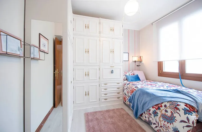 Charmante chambre chez l'habitant | Proche Mercado de la Ribera - Image 1