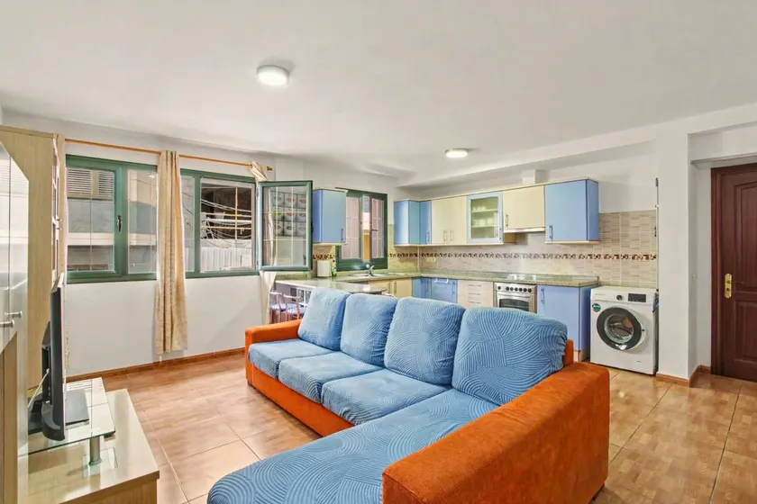 Flat | Next to the beach | Perfect for remote work - Image 1