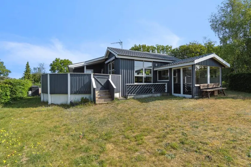 Fully equipped pleasant house with garden, BBQ & terrace | Pets are welcome - Image 1