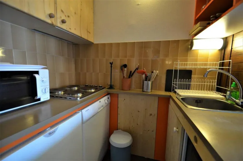 10m from ski slopes, 2nd floor, view mountain, tv, ski locker, 28m², Les Menuires - Image 1