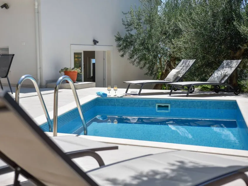 House with garden, barbecue & terrace | Nature view - Image 1