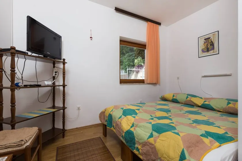 Pleasant flat with barbeque & terrace | Next to the beach - Image 1