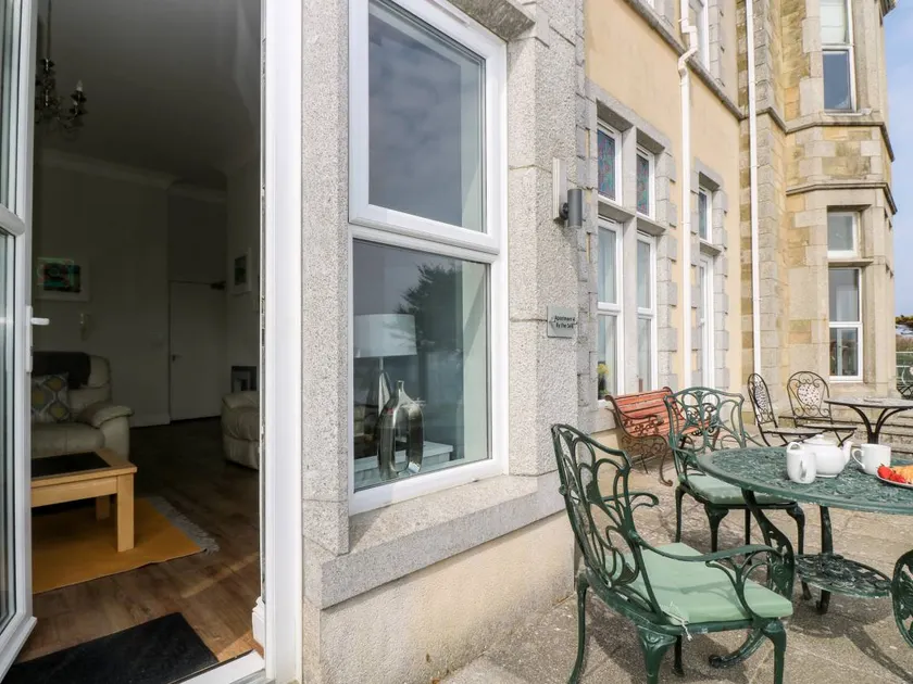 Merveilleux cottage adapté aux familles | Vue plage | Plage à proximité | Avec animaux admis - Image 1