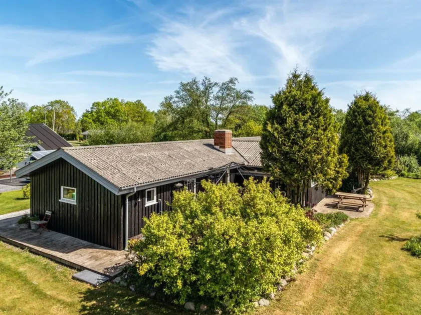 Family-friendly house with terrace & BBQ | Dogs allowed - Image 1