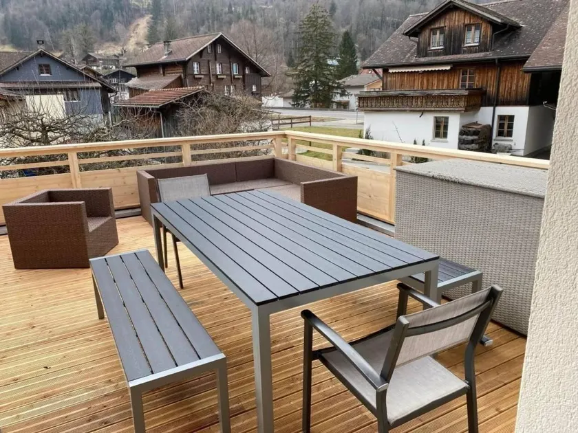 Apartment with barbecue & garden - Image 1