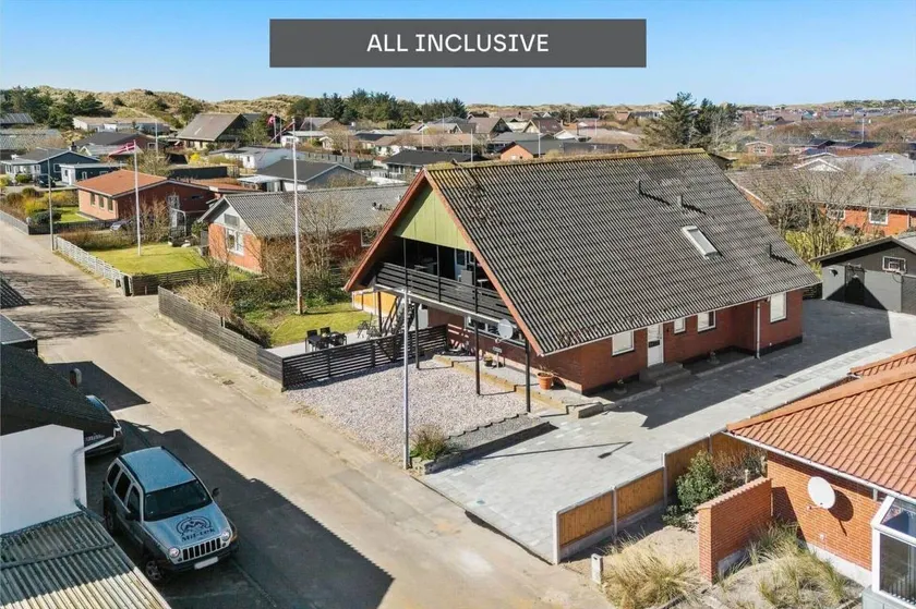 Flat with terrace & barbecue - Image 1