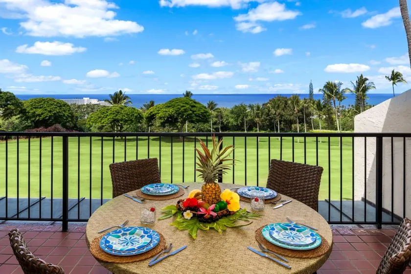 Appartement en copropriété adapté aux familles avec piscine et jacuzzi | Vue sur l'eau - Image 1