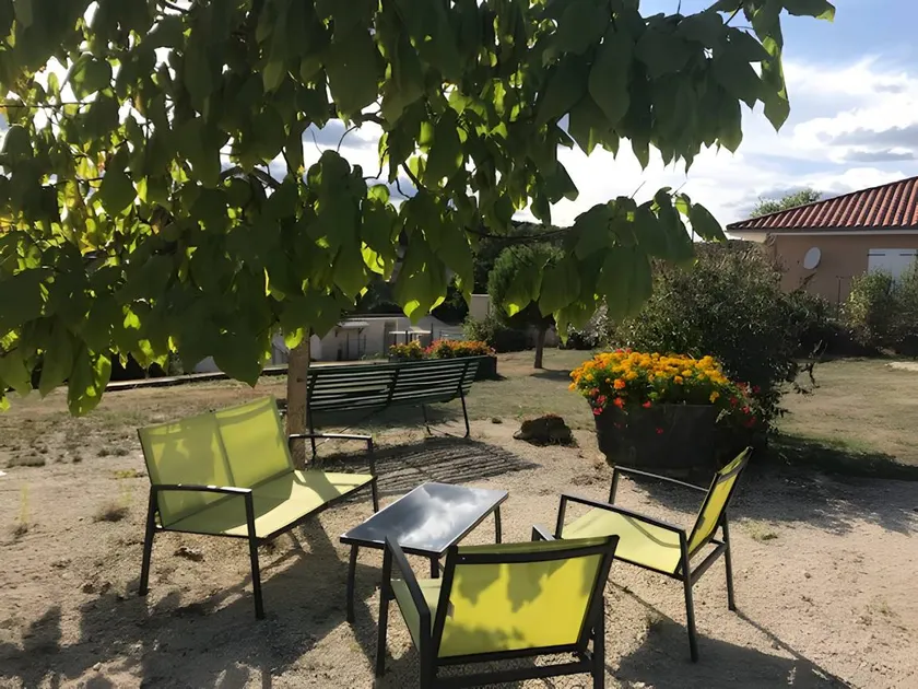 Cottage avec jardin, barbecue et terrasse | Vue montagne - Image 1