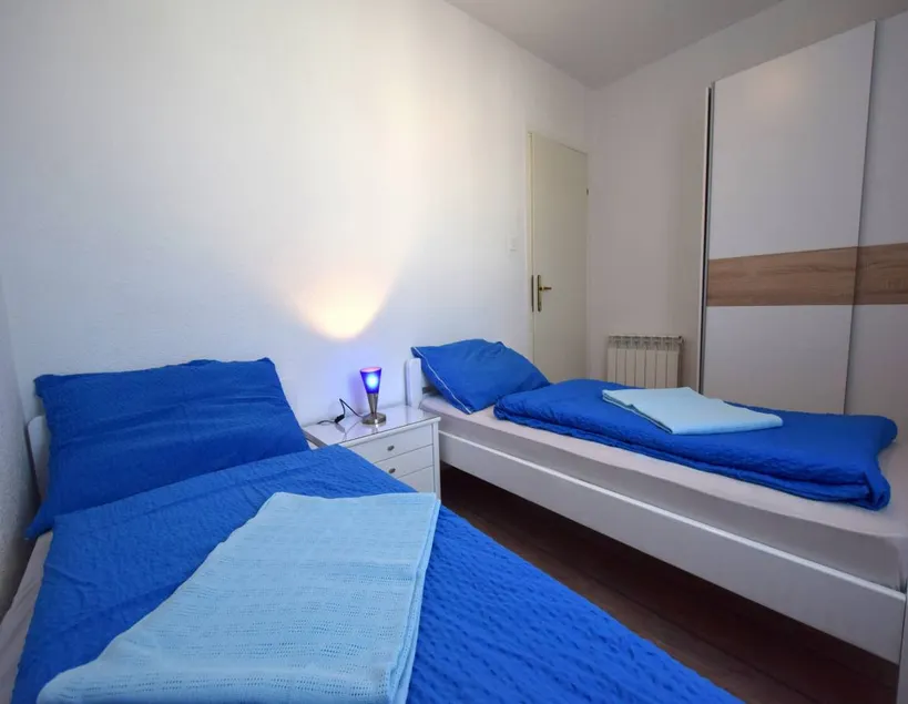 Pleasant holiday apartment with 2 rooms for 5 persons - Image 1
