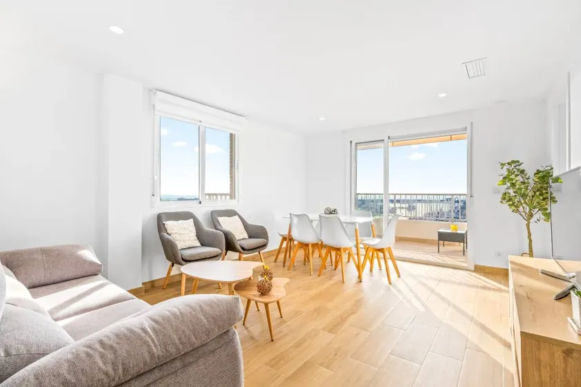 Nice flat | Sea view | Next to the beach - Image 1
