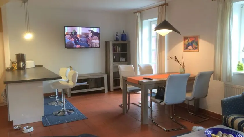 Appartamento con terrazza, piscina e sauna - Image 1