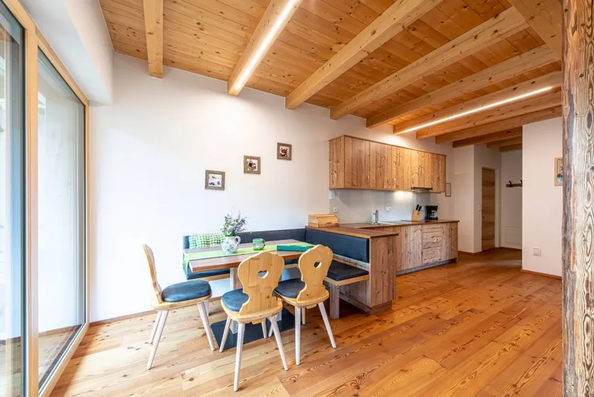 Flat with garden | Mountain view - Image 1