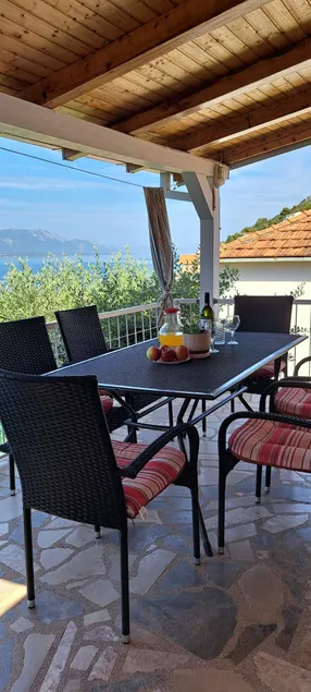 Casa vacacional apta para niños con terraza, barbacoa y jardín | Vistas al jardín | Cerca de la playa - Image 1