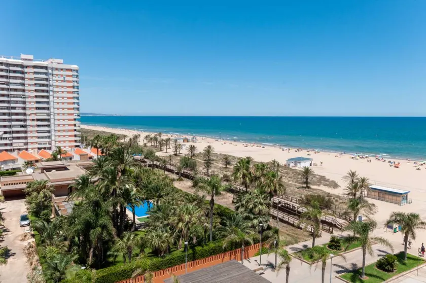 Children-friendly nice holiday apartment with terrace, garden & pool | Next to the beach | Dogs allowed - Image 1