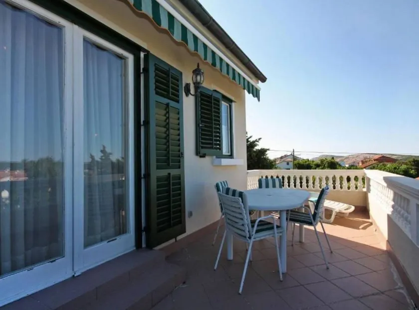 Beachside Serenity Apartments in Barbot - Image 1