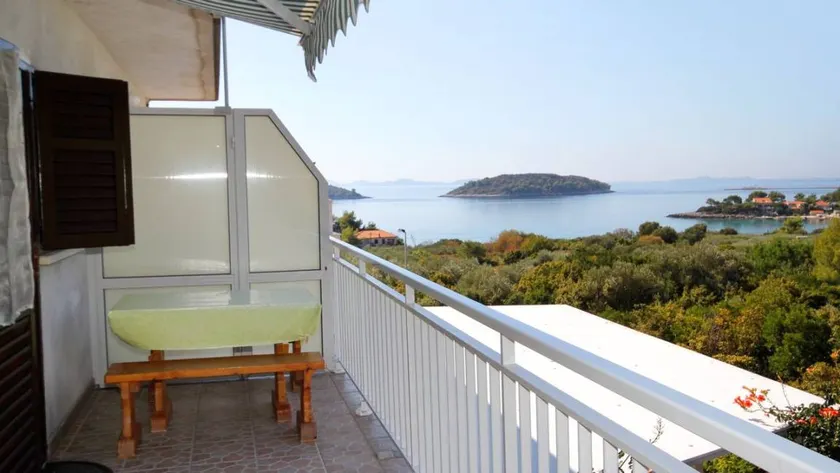Lovely apartment with barbeque & terrace | Sea view | Pets allowed - Image 1