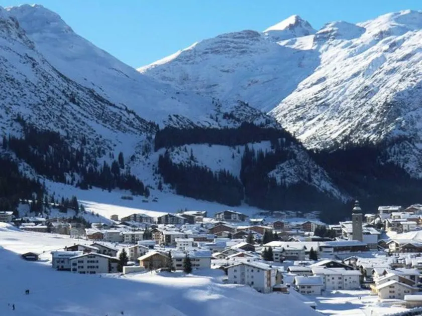Flat | Ski nearby - Image 1