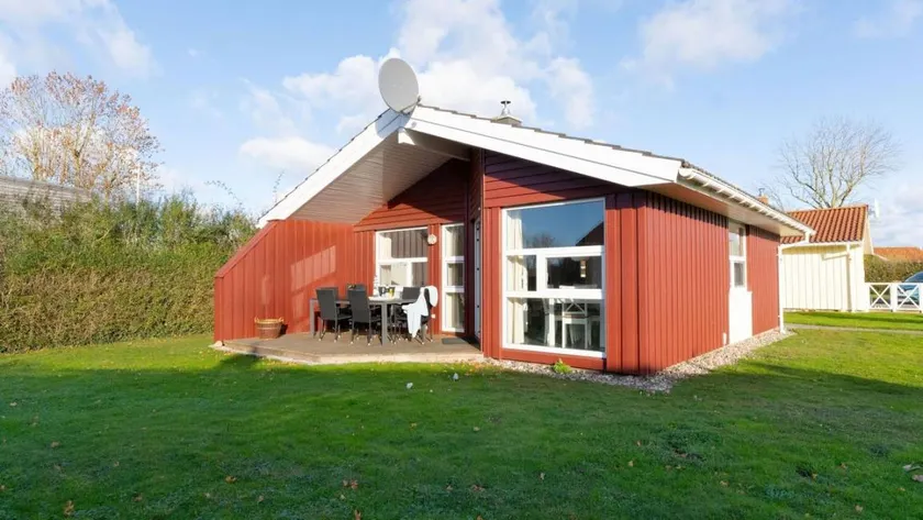 Maison avec jardin, sauna et barbecue - Image 1