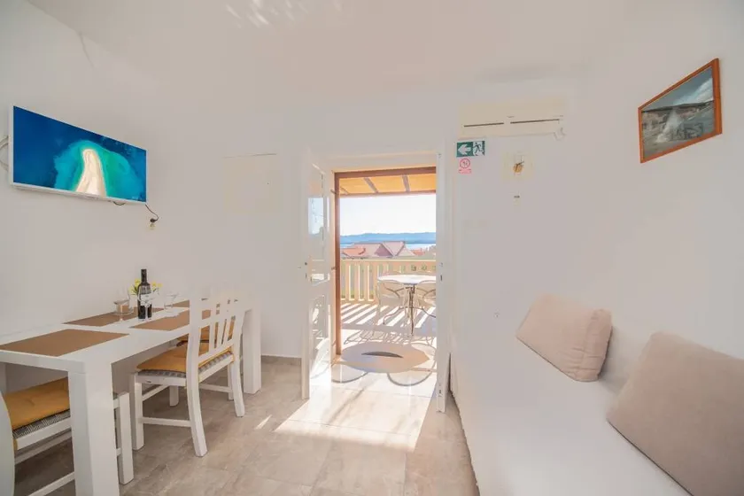 Ferienwohnung in Bol mit Meerblick, Terrasse, Klimaanlage, W-LAN (3757-2) - Image 1