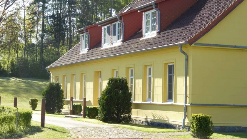 Children-friendly lovely flat with barbecue, sauna & terrace | Garden view - Image 1