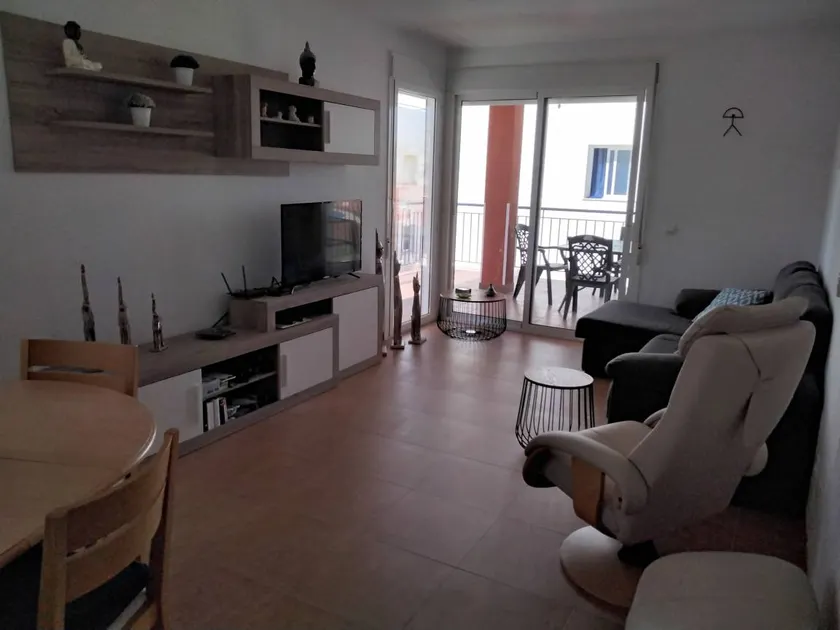 Holiday apartment with terrace & pool | Water view - Image 1
