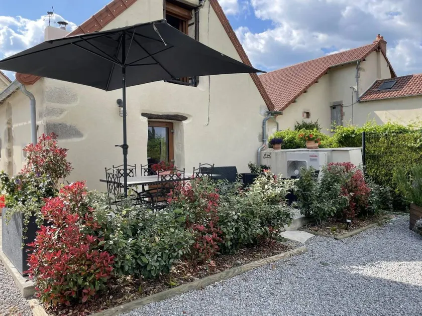 Gite with garden, terrace & BBQ | Dogs allowed - Image 1