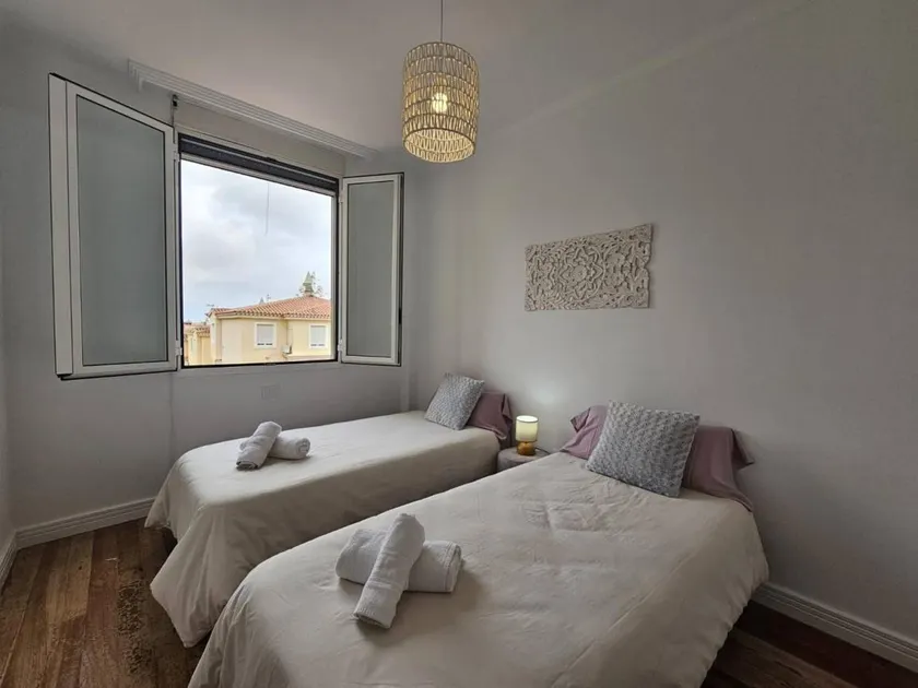 Vencejo House – spacious accommodation for families or groups with mountain views - Image 1