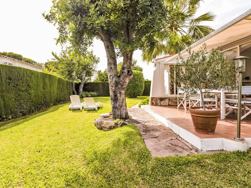 Holiday home with terrace, sauna & jacuzzi - Image 1