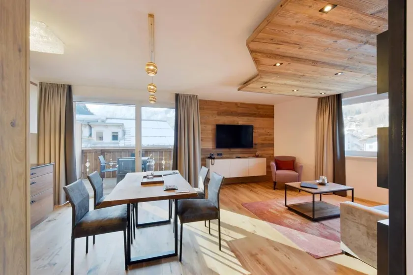 Wohnung mit beheiztem Pool, Sauna und Terrasse | Ideal für Homeoffice - Image 1