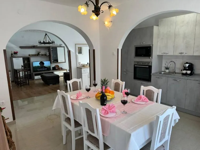 House Relax Residence - Image 1