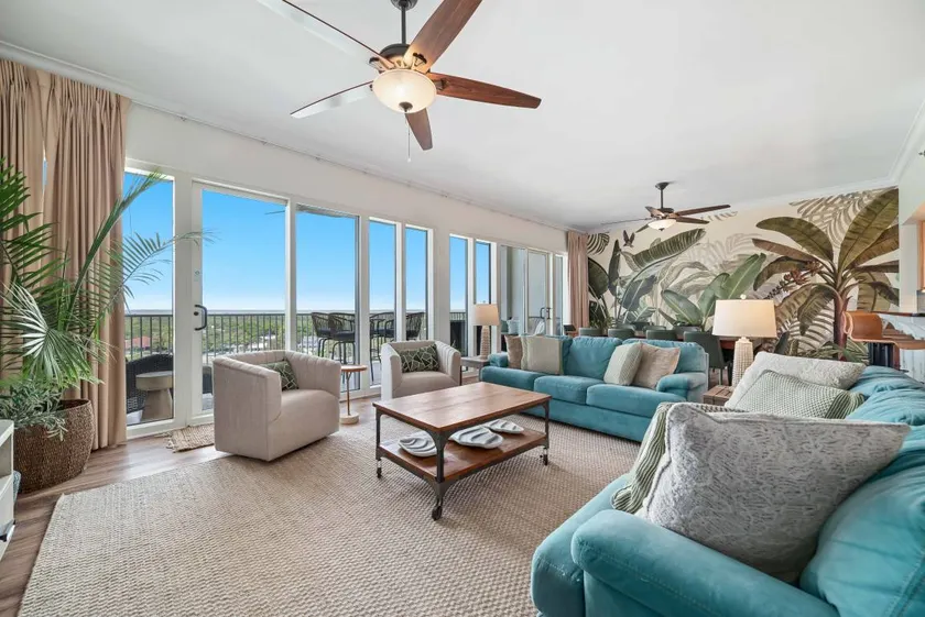 Flat with BBQ & pool | City view - Image 1