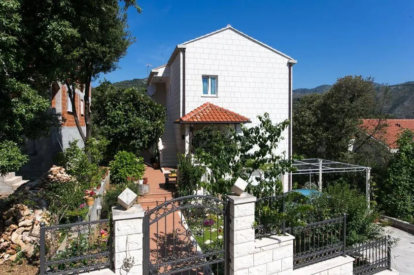 Flat with 1 room for 2 persons - Image 1