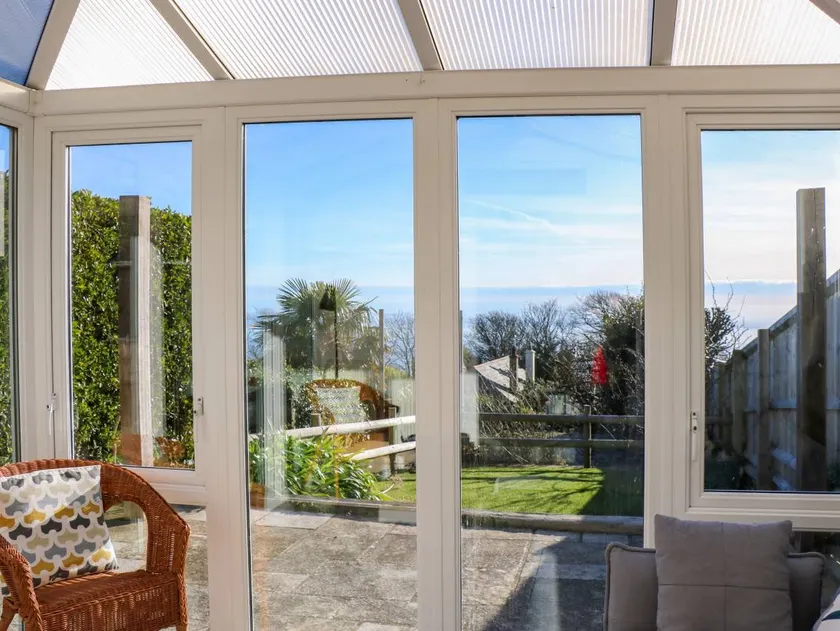 Fully equipped wonderful cottage with garden | Beach view | Close to the beach - Image 1