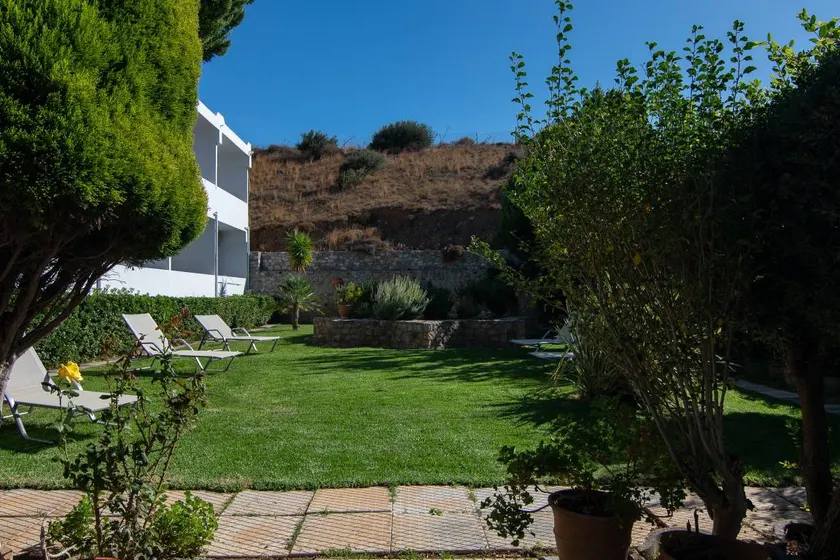 Encantador apartamento con jardín | Al lado de la playa - Image 1