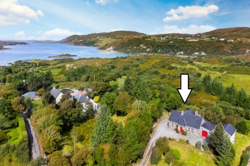 Flat with garden & BBQ | Garden view | Dogs allowed - Image 1