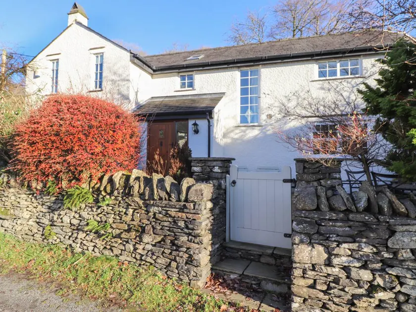 Family-oriented cottage with garden | Pets allowed - Image 1