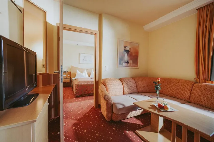 Family-oriented beautiful flat with terrace, garden & pool | Pet-friendly - Image 1